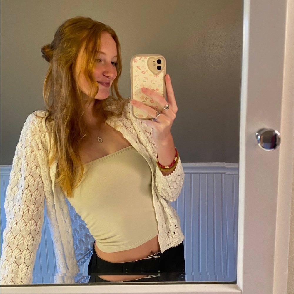Meet your Posher, Claire